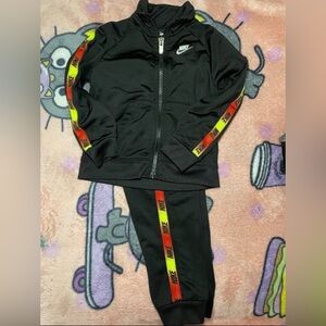 Baby Nike set of 2pc